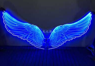 LED 翅膀 (LED Wings)