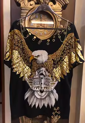 衣服(珠片/刺繡/棒球服/羽絨/皮草)