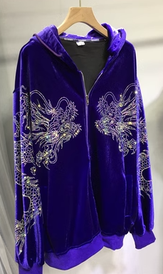 衣服(珠片/刺繡/棒球服/羽絨/皮草)