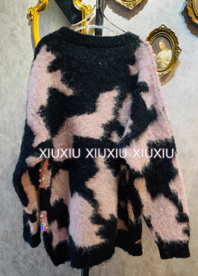 衣服(珠片/刺繡/棒球服/羽絨/皮草)