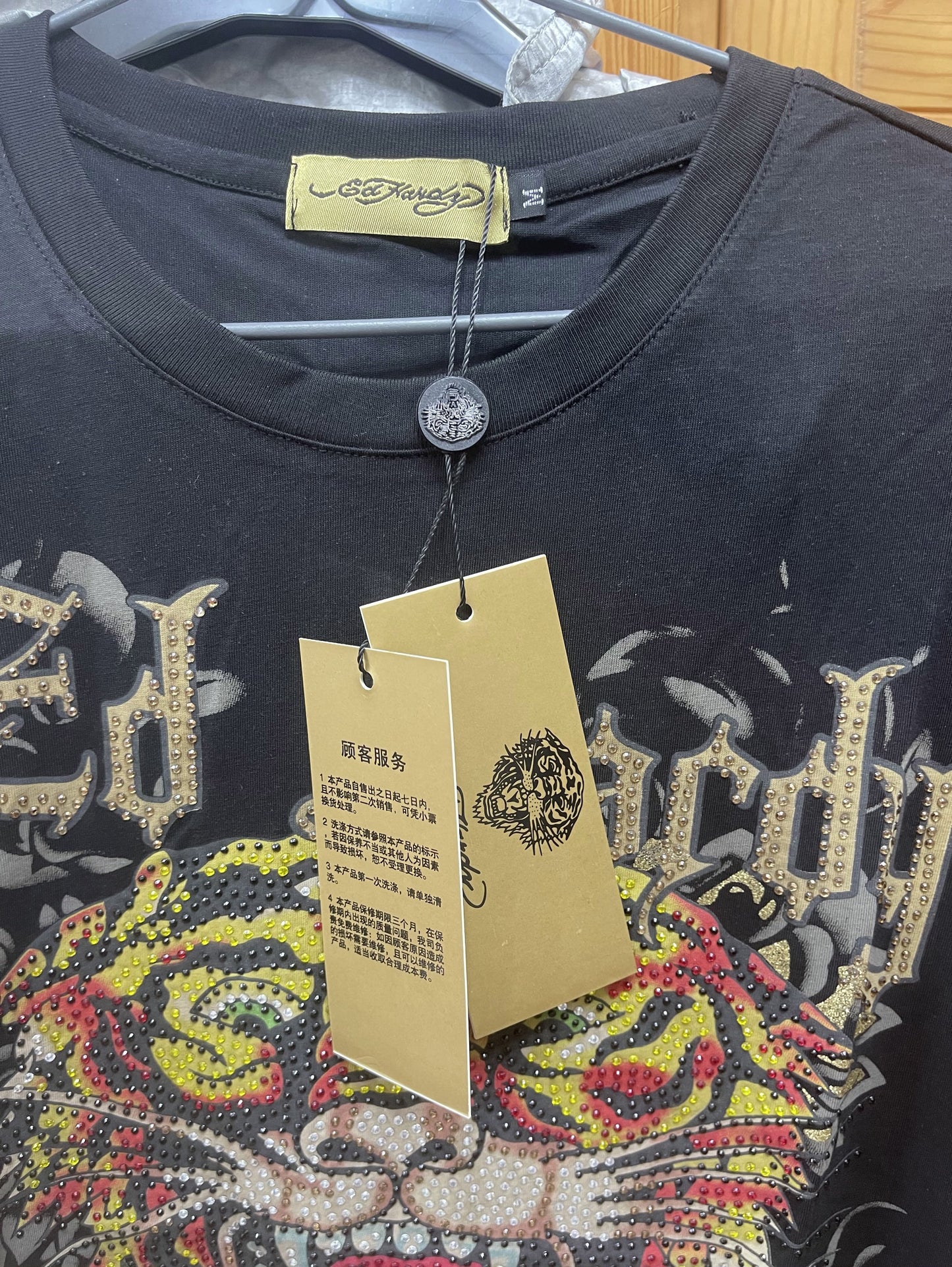 Ed Hardy 閃鑽虎頭上衣 (Ed Hardy Rhinestone Tiger T-Shirt)