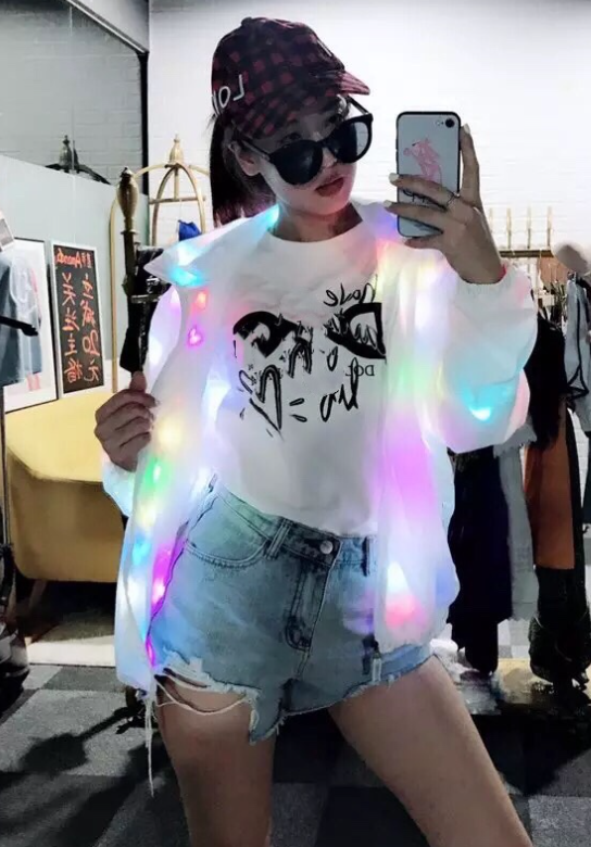 七彩LED連帽風衣