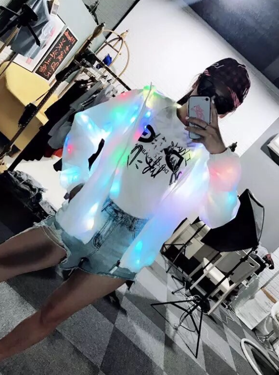 七彩LED連帽風衣